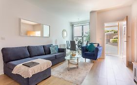 1 Bed Apartment - Redhill Central, Surrey, Gatwick #1